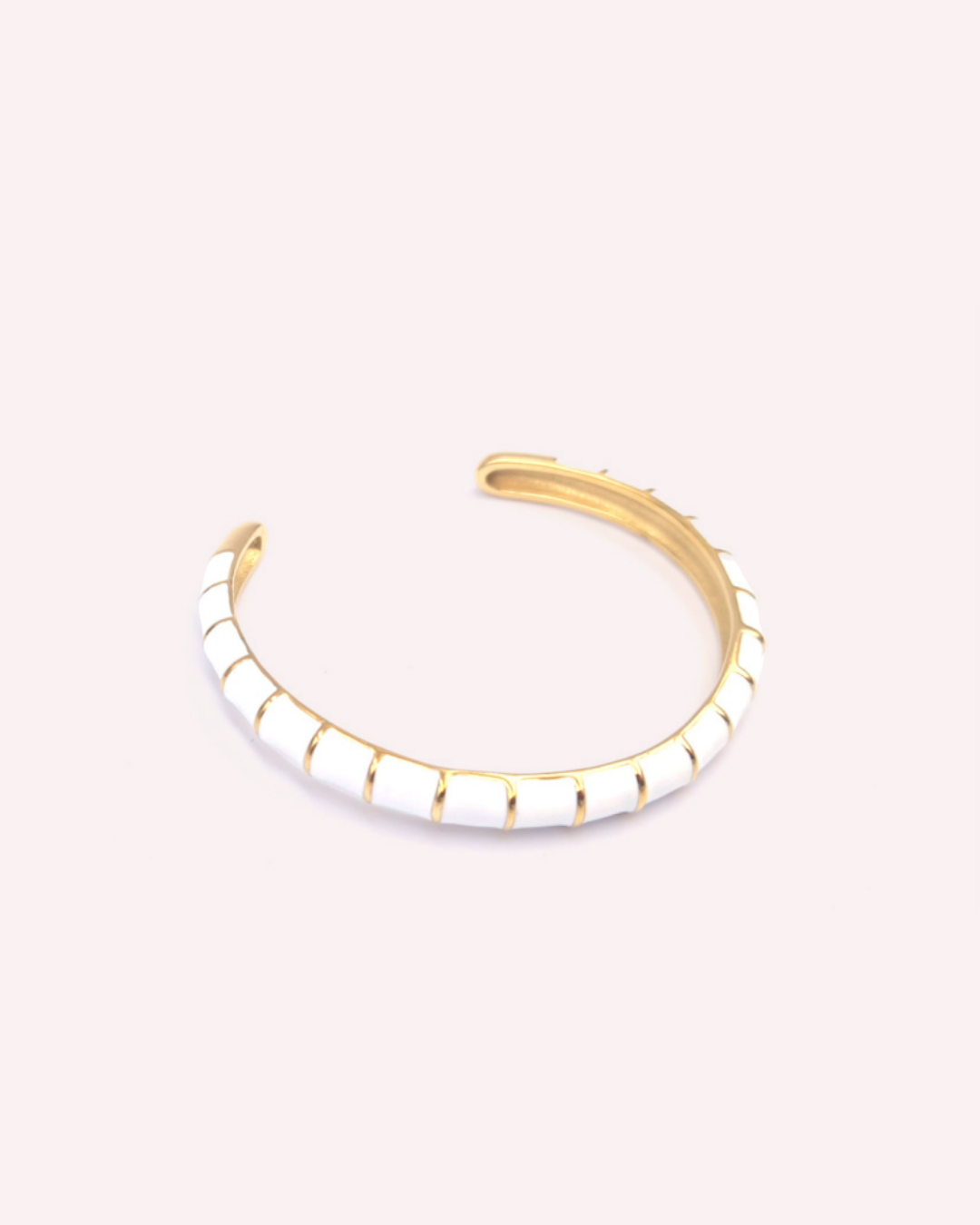 Stefany Bangle