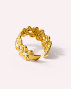 Amelia Clover Rings