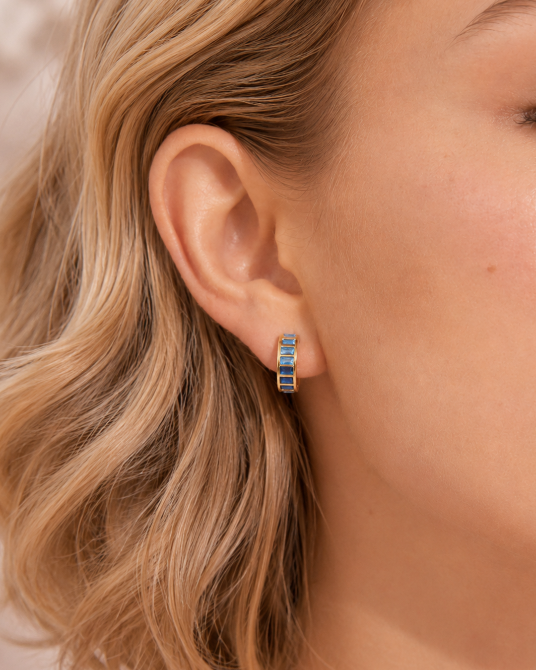 Cindy Baguette Earring