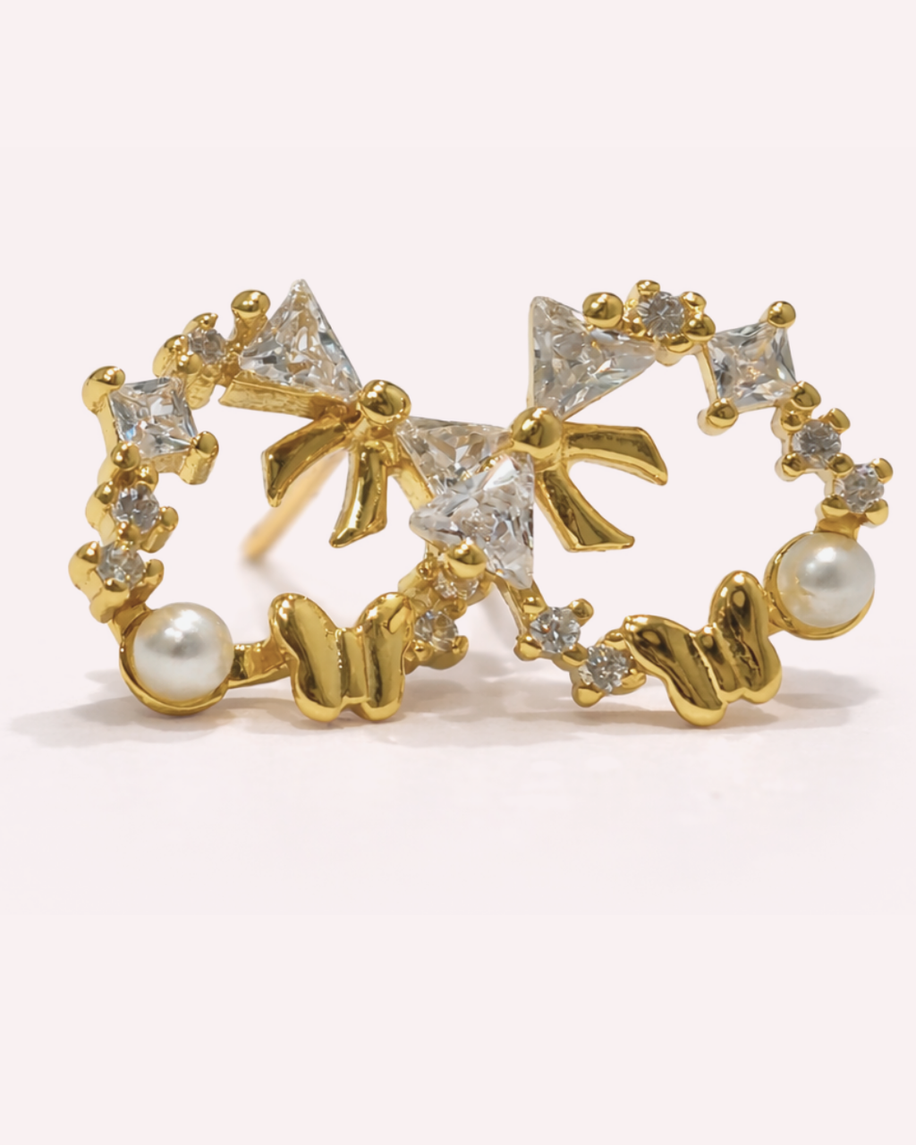 Fairly Butterfly & Pearl Wreath Studs