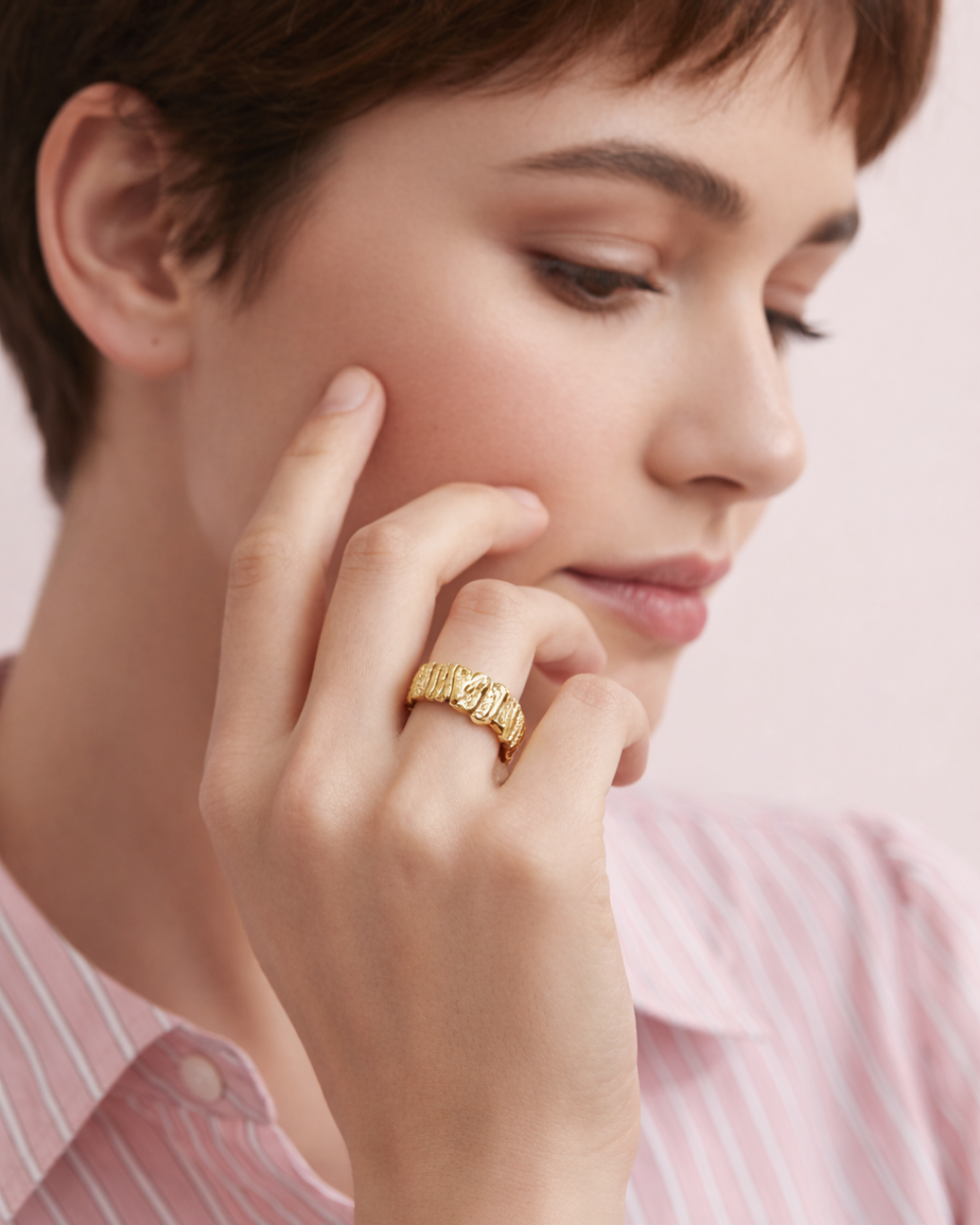 Karlie Textured Sculptural Ring