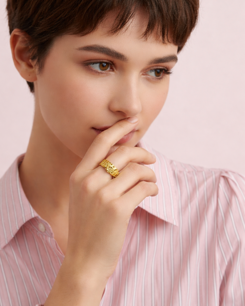 Karlie Textured Sculptural Ring