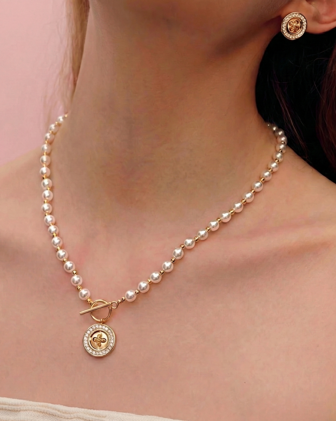 MacyBaby Toggle Necklace