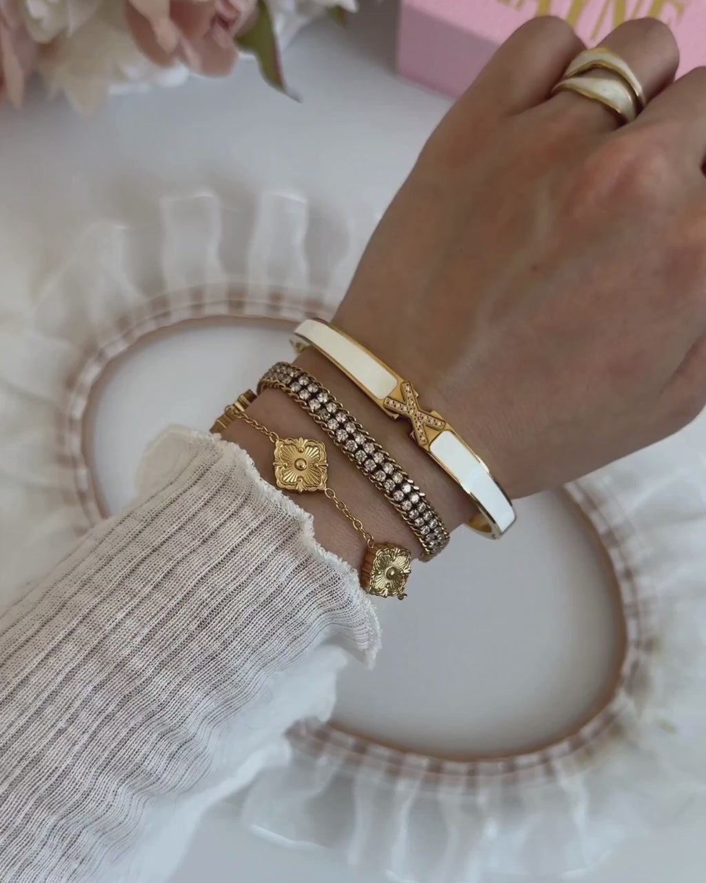Laya Clover Bracelet